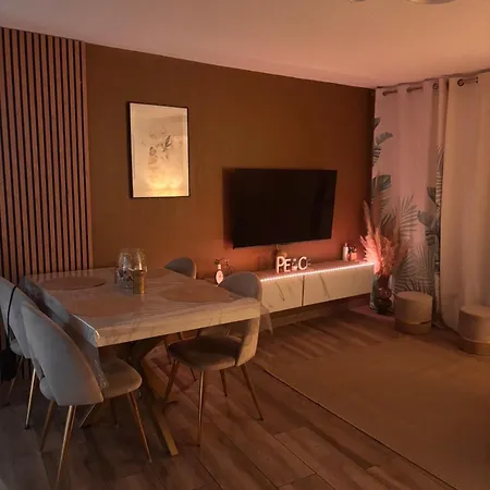 Apartment Amphitheatre